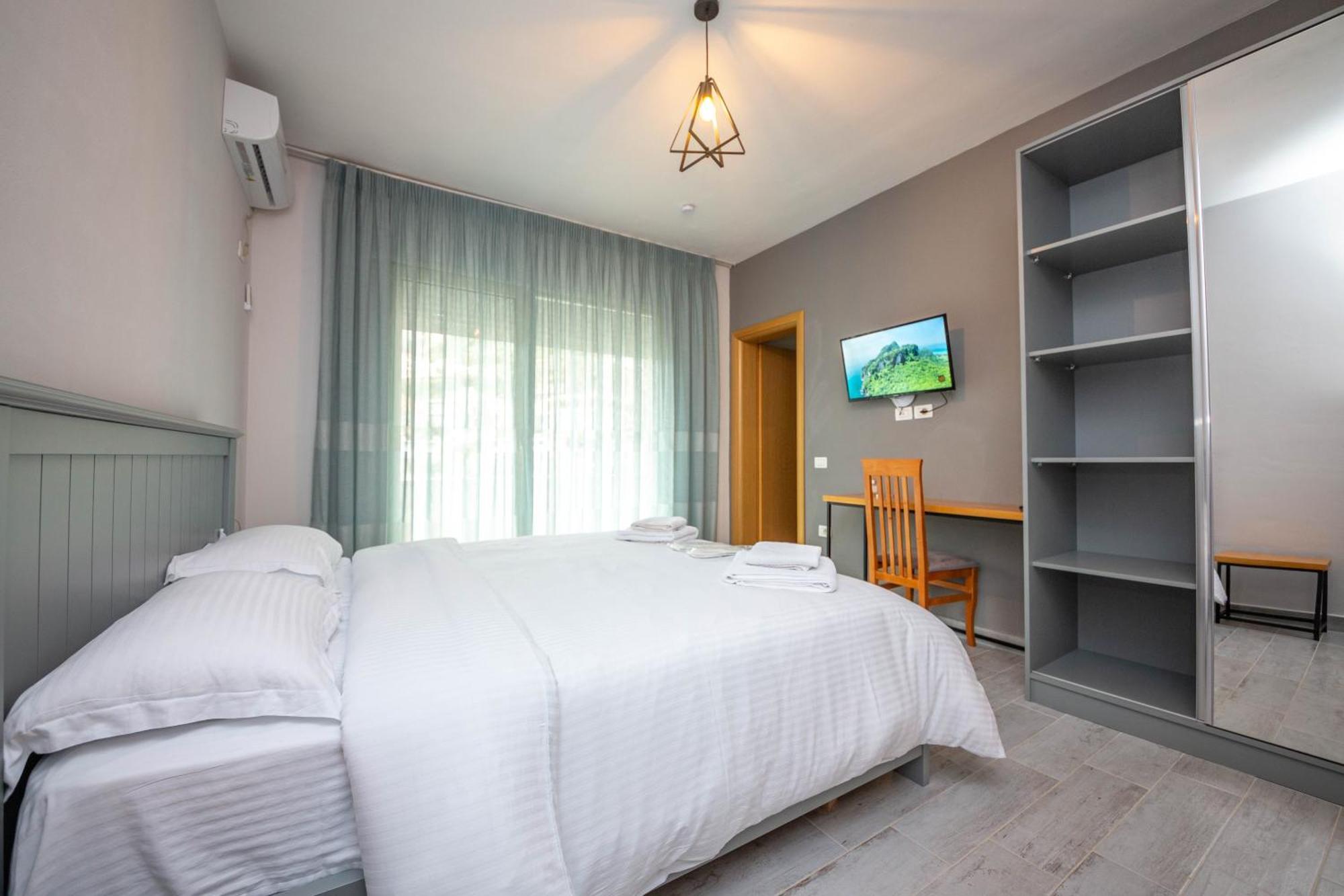 Aerial Hotel & Spa Вльора Екстер'єр фото